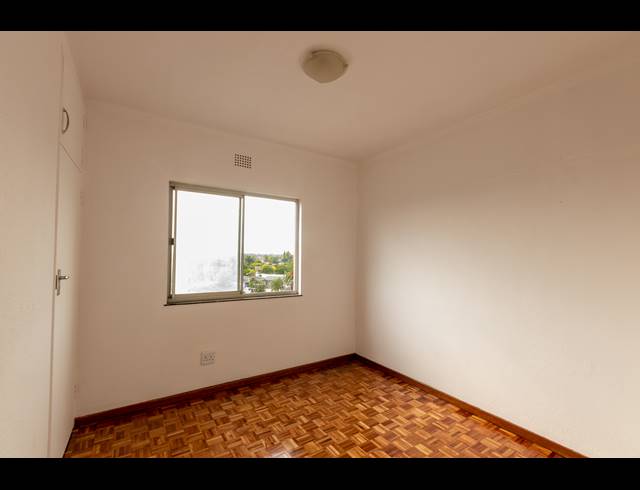 3 BEDROOM APARTMENT TO LET IN TABLE VIEW